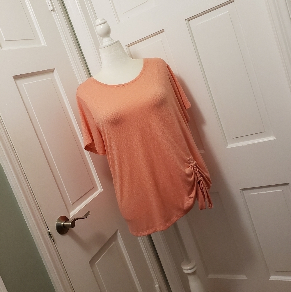 NWT Inc. International Peach Knit Tee Size 2X, Retail $39.50, Casual